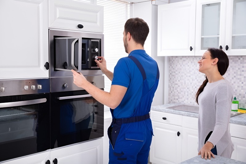 Buld-in Microwave Repair in Miami